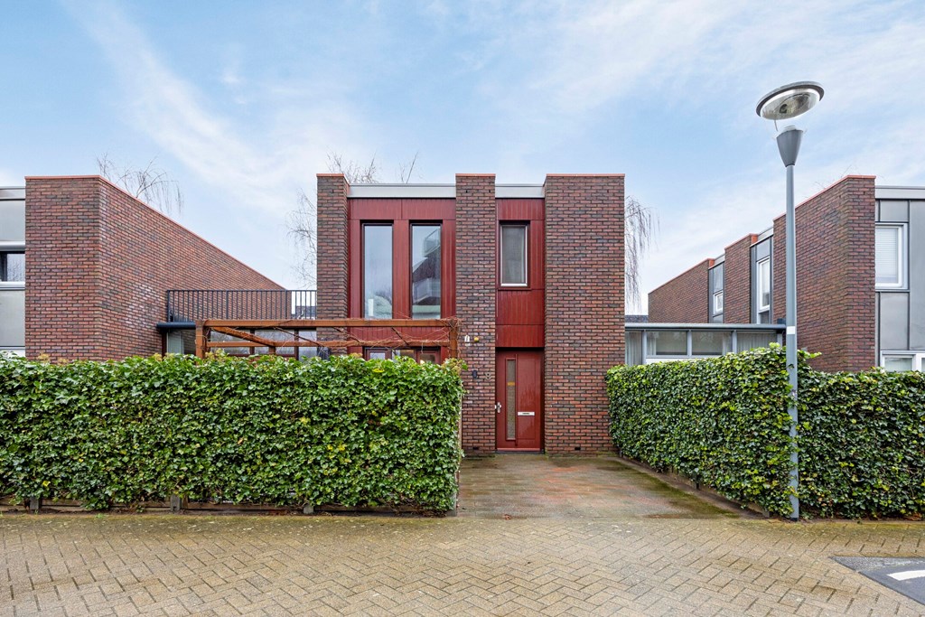 Boterbloem 8 