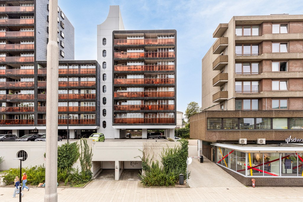 Burg. Hustinxstraat 168 